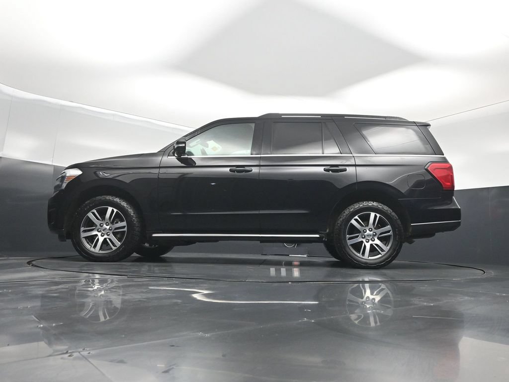 Certified 2023 Ford Expedition XLT AWD/4WD image 8