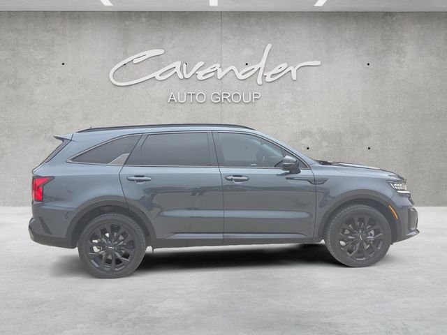 Used 2023 Kia Sorento SX AWD/4WD image 17
