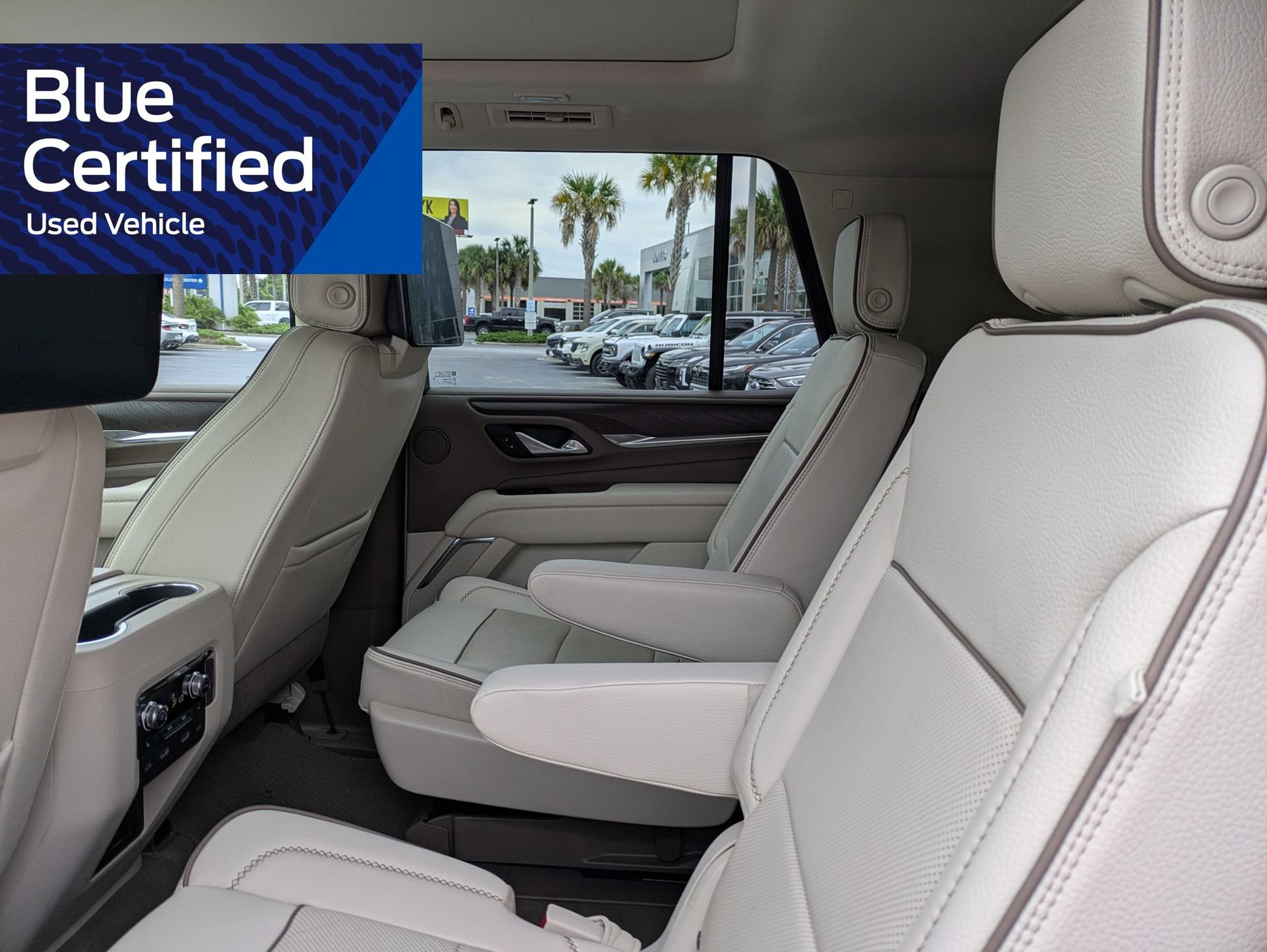 Used 2021 GMC Yukon Denali w/ Denali Premium Package AWD/4WD image 20