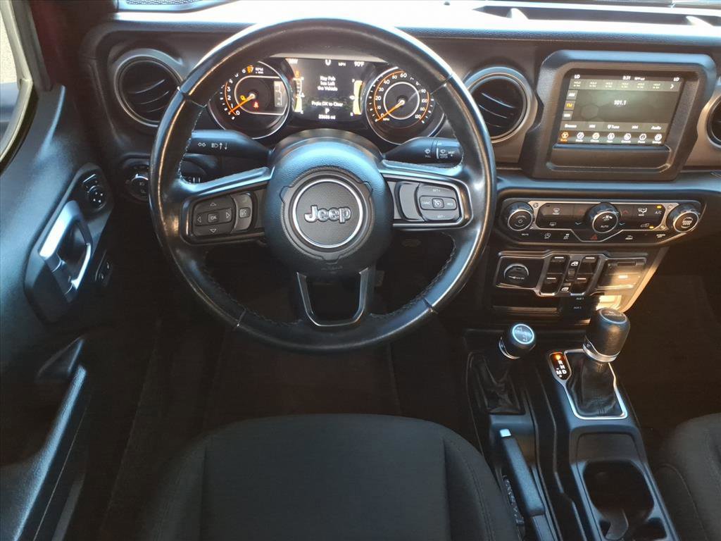 Used 2022 Jeep Gladiator Willys image 17