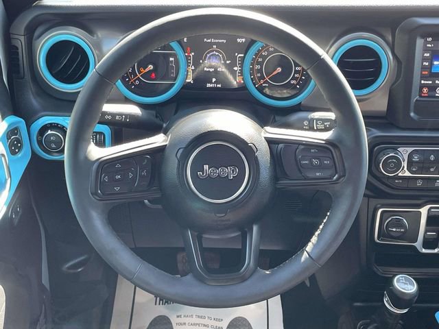 Used 2023 Jeep Gladiator Willys image 12