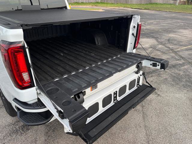 Used 2024 GMC Sierra 1500 AT4 w/ Technology Package AWD/4WD image 17