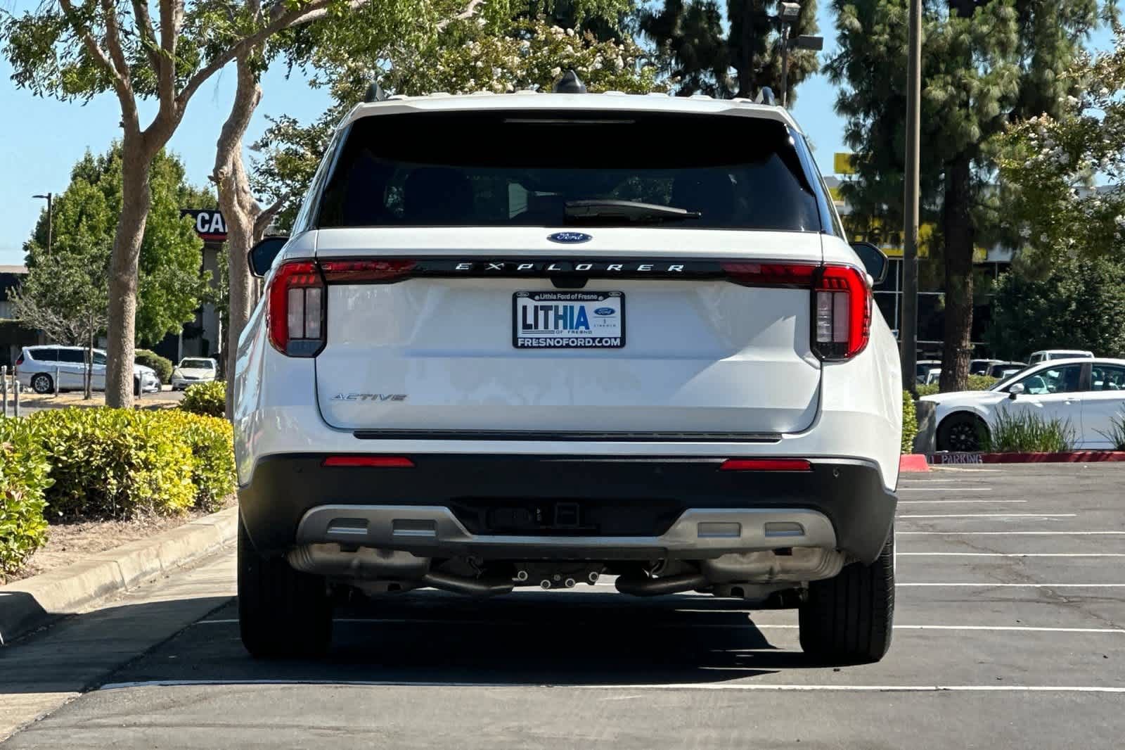 Certified 2025 Ford Explorer Active w/ Active Comfort Package RWD image 8