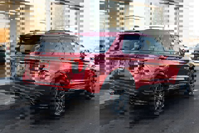 Certified 2025 Ford Explorer ST image 4