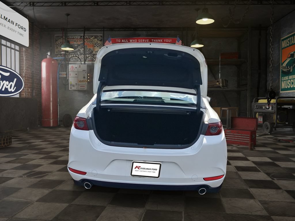 Used 2021 MAZDA MAZDA3 s FWD image 9