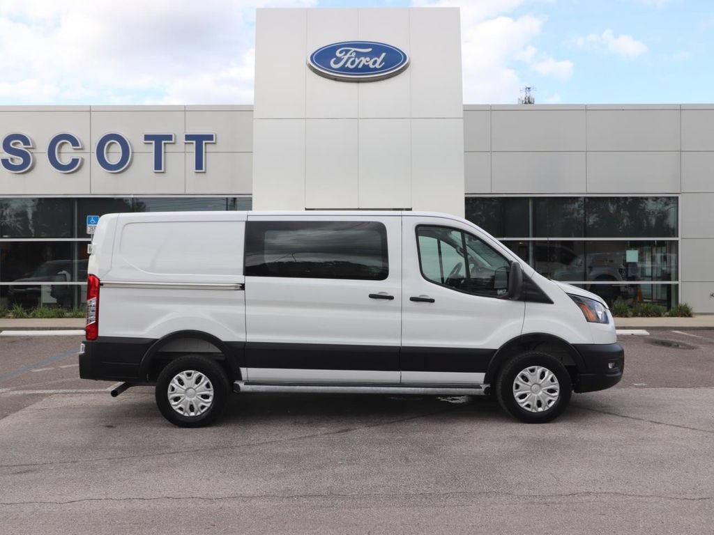 Certified 2025 Ford Transit 250 Low Roof w/ Exterior Upgrade Package RWD image 17