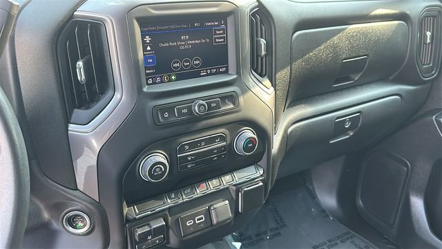 Used 2024 Chevrolet Silverado 2500 Custom w/ Custom Convenience Package image 28