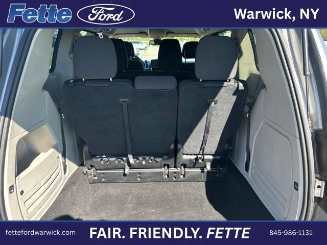 Used 2019 Dodge Grand Caravan SE FWD image 22