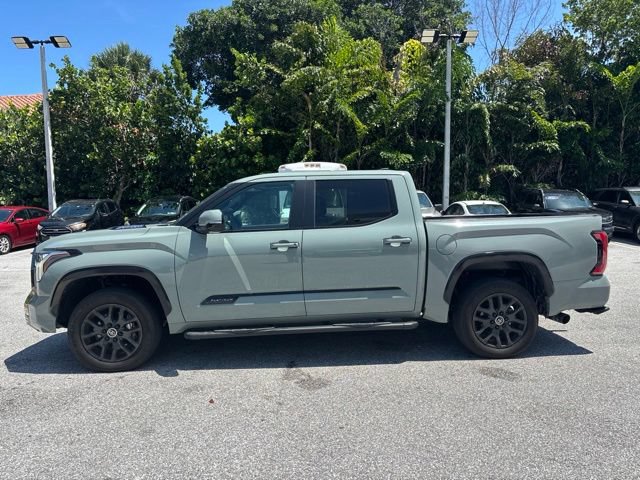 Used 2024 Toyota Tundra Platinum AWD/4WD image 4