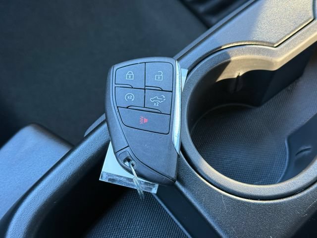 Used 2025 Chevrolet Silverado 1500 LT AWD/4WD image 11