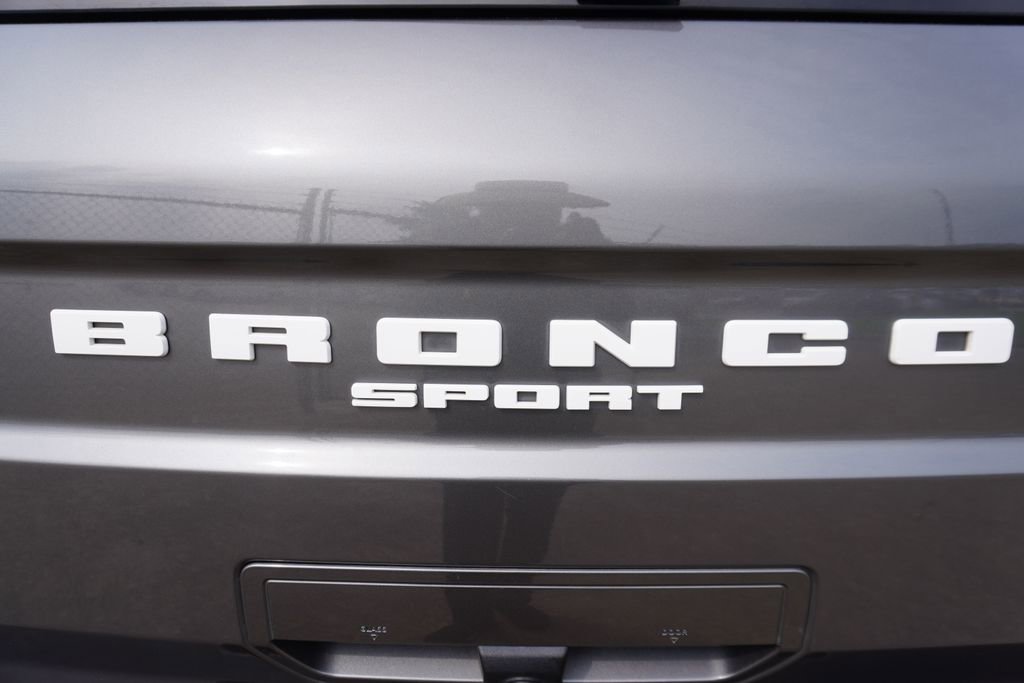 Certified 2023 Ford Bronco Sport Outer Banks w/ Tech Package AWD/4WD image 29