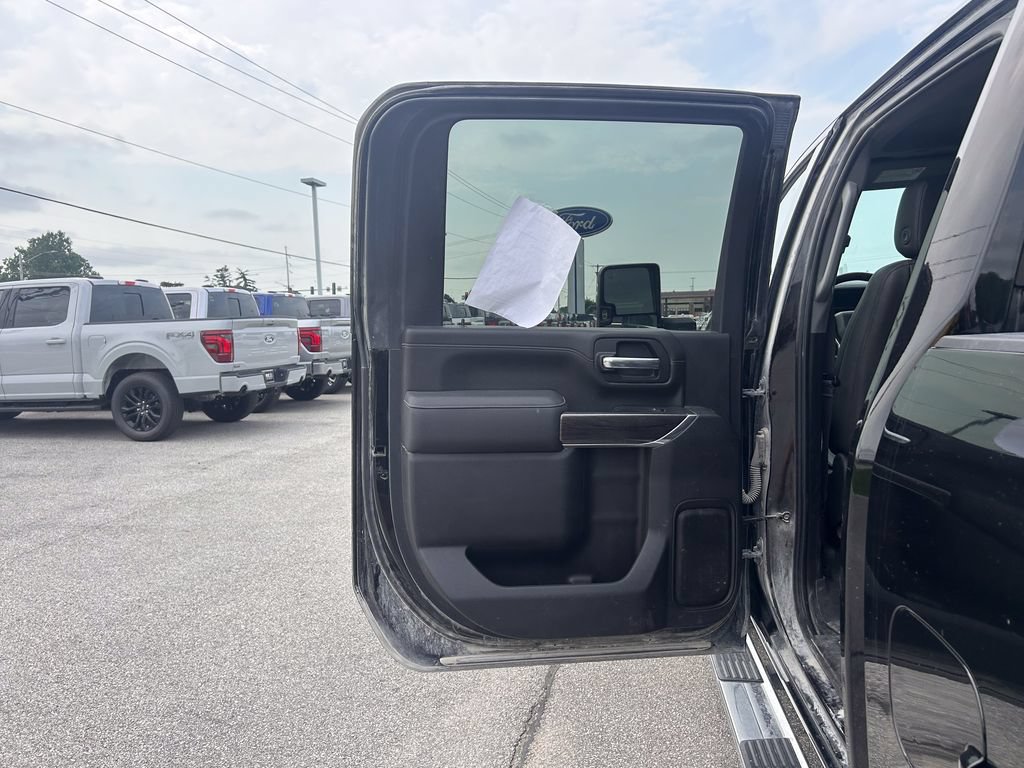 Used 2023 Chevrolet Silverado 2500 LTZ w/ LTZ Plus Package AWD/4WD image 16