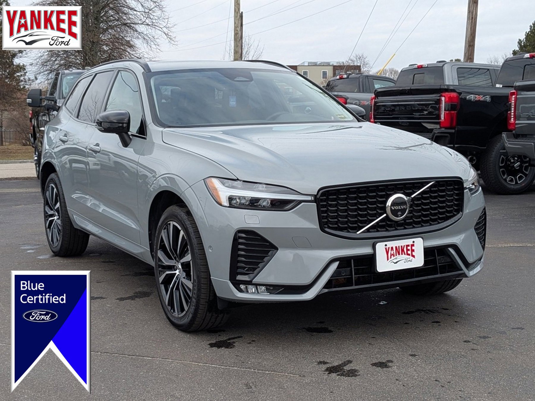Used 2024 Volvo XC60 B5 Plus image 7