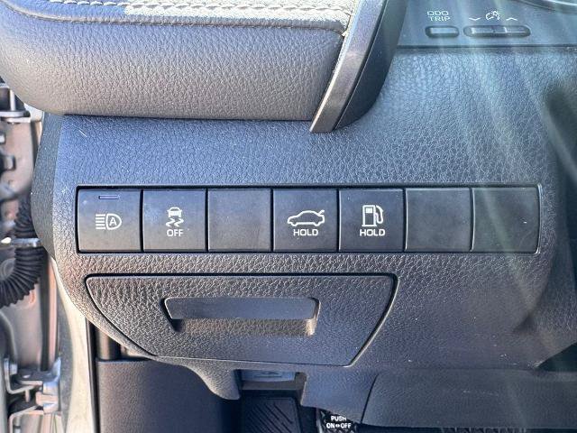 Used 2024 Toyota Camry SE FWD image 18