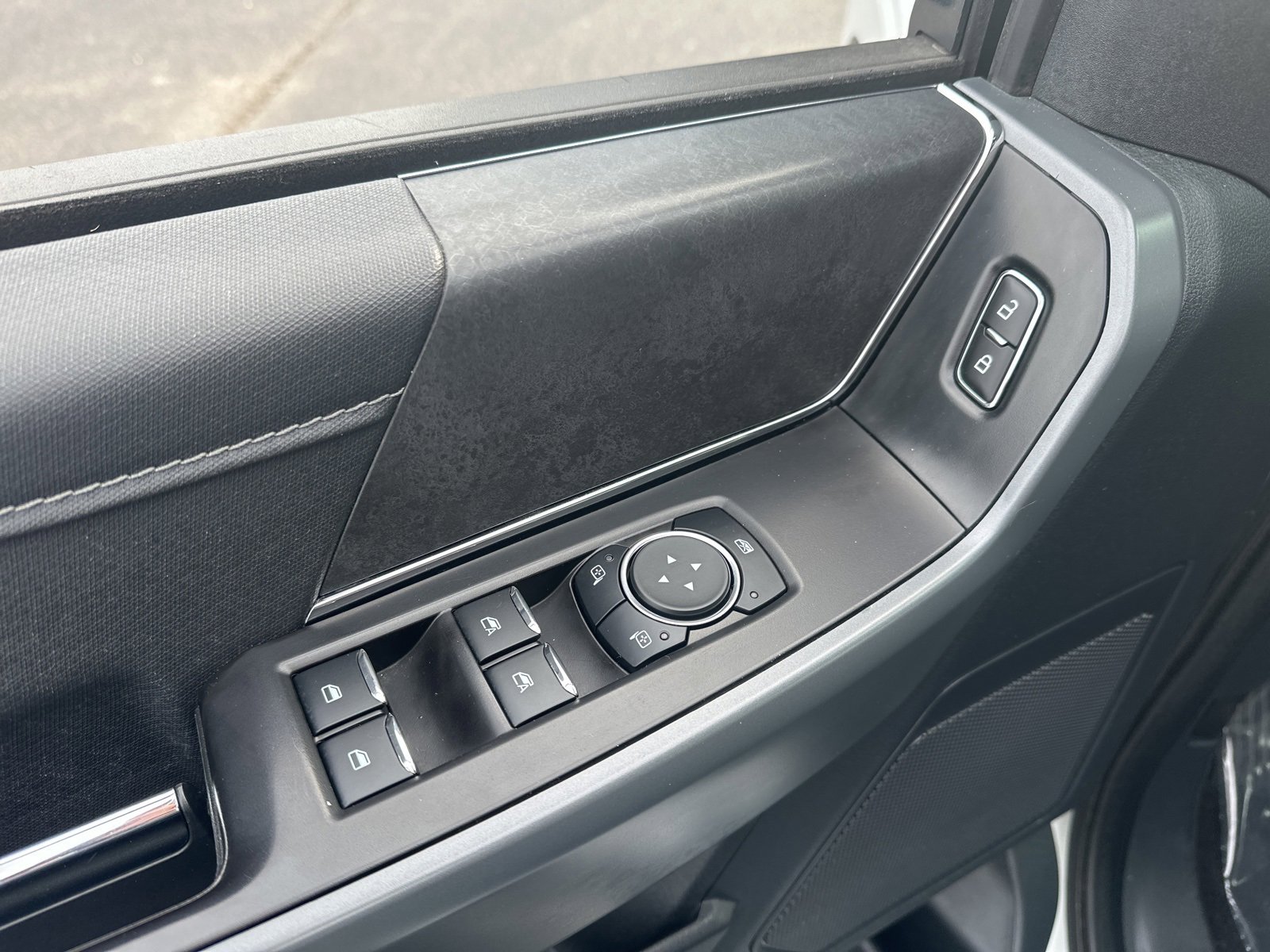 Certified 2024 Ford F150 XLT w/ Mobile Office Package image 19