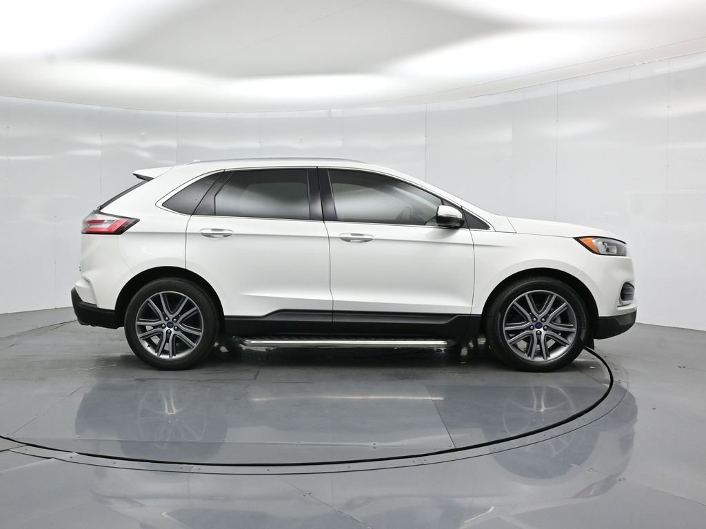 Certified 2020 Ford Edge Titanium FWD image 25