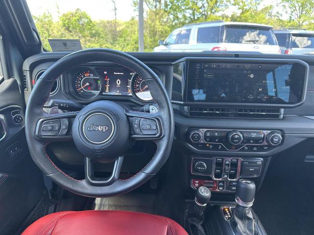 Used 2024 Jeep Wrangler Unlimited Rubicon 392 AWD/4WD image 23