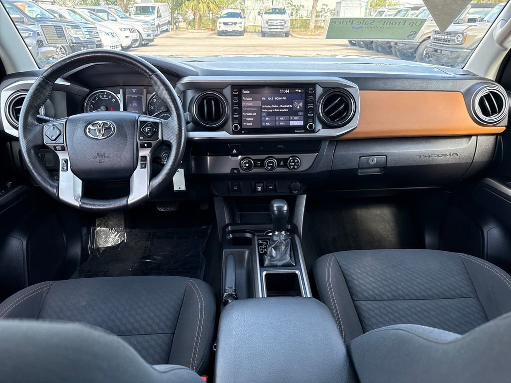 Used 2020 Toyota Tacoma SR5 image 8