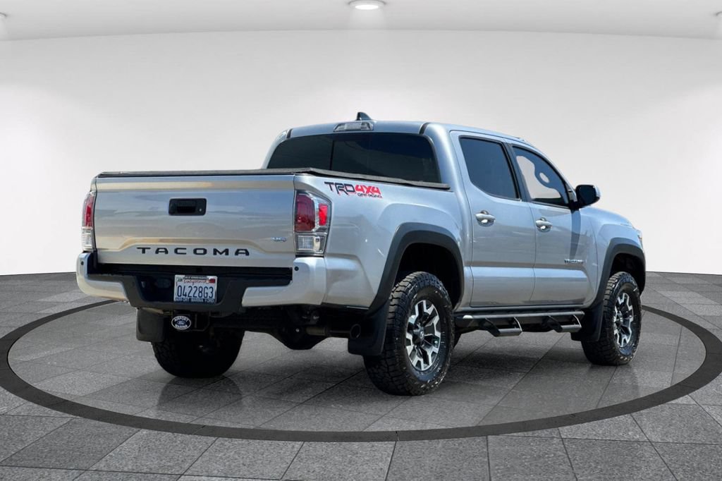 Used 2021 Toyota Tacoma TRD Off-Road w/ Technology Package AWD/4WD image 5