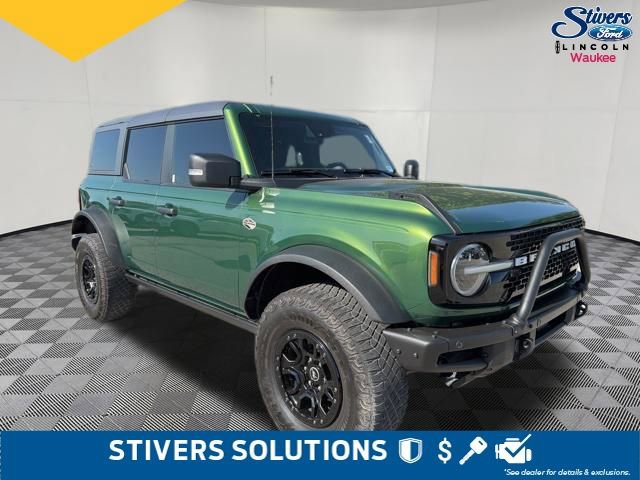 Certified 2022 Ford Bronco Wildtrak AWD/4WD image 3