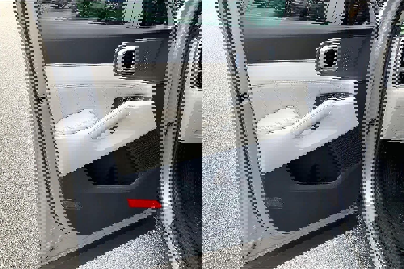 Used 2023 Kia Sorento SX image 21