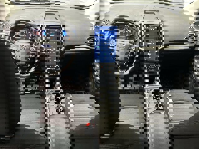 Certified 2024 Ford Edge SE w/ Cargo Accessory Package image 12