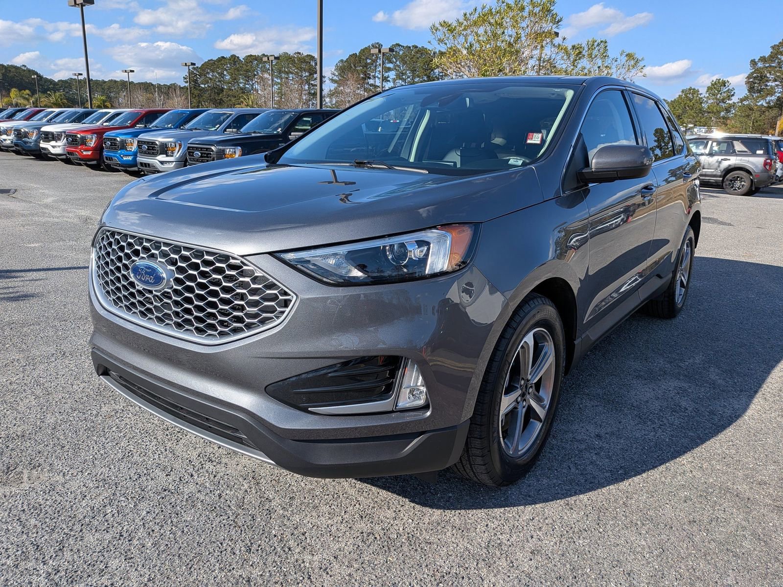 Certified 2023 Ford Edge SEL w/ Convenience Package image 8