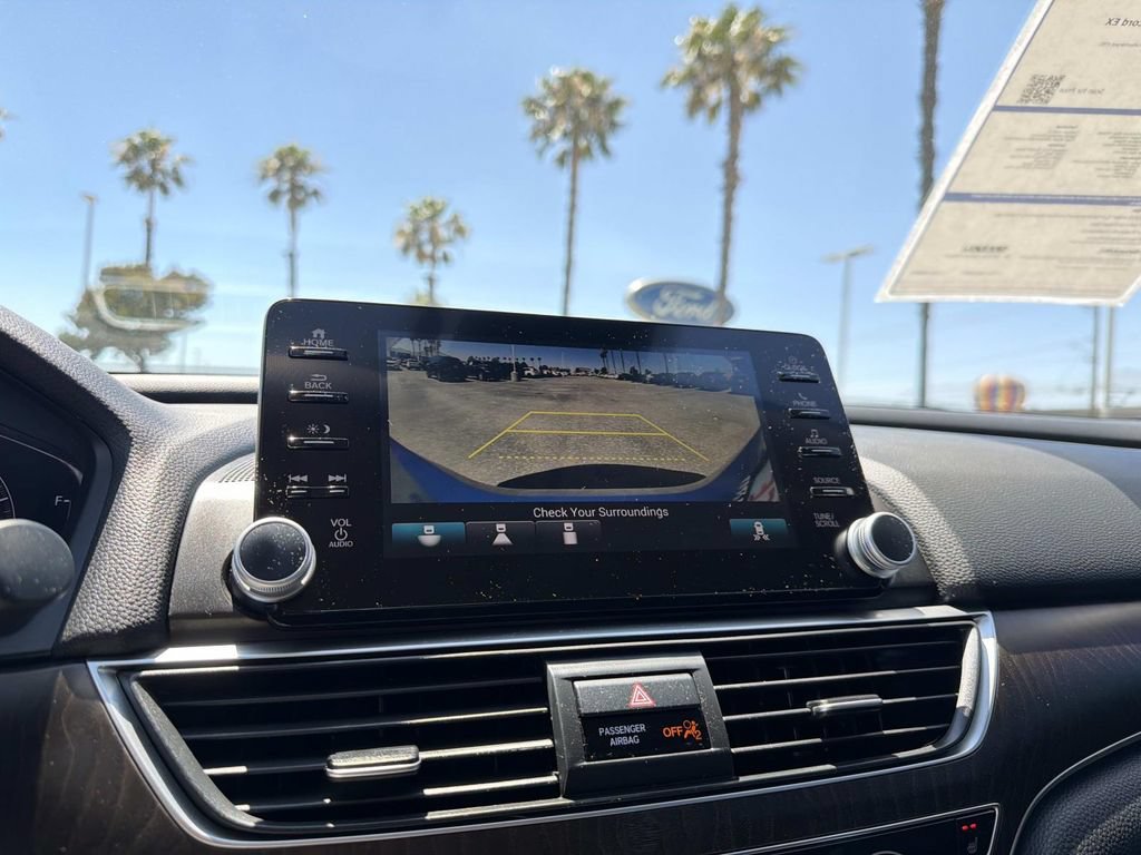 Used 2018 Honda Accord EX image 25