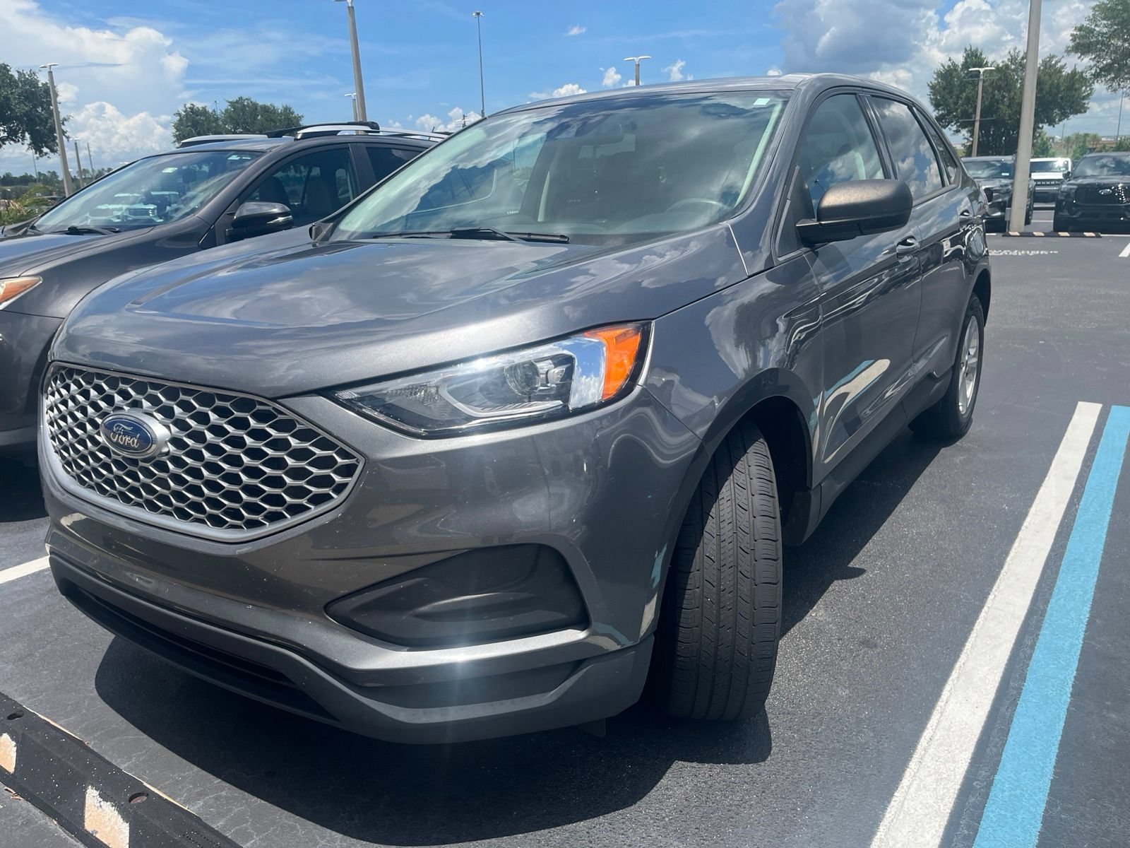 Certified 2024 Ford Edge SE AWD/4WD image 2