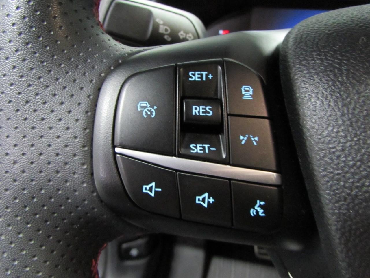 Certified 2023 Ford Escape ST-Line w/ Tech Pack #1 AWD/4WD image 24