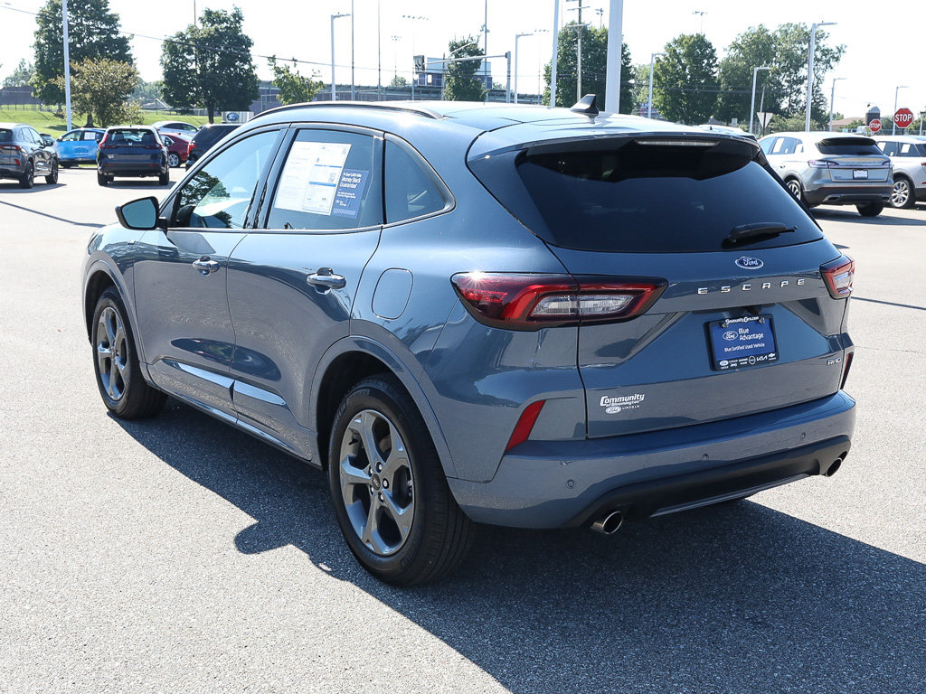 Certified 2024 Ford Escape ST-Line w/ Tech Pack #1 AWD/4WD image 4