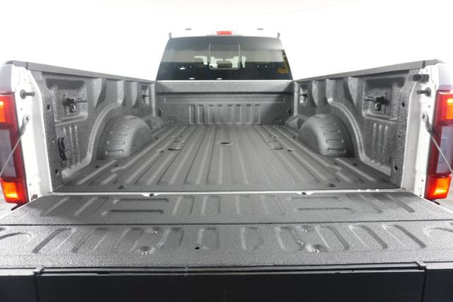 Certified 2022 Ford F350 Lariat w/ Lariat Ultimate Package AWD/4WD image 9