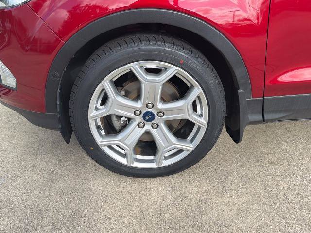 Certified 2019 Ford Escape Titanium FWD image 11