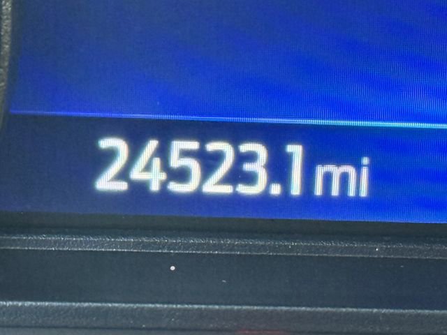 Certified 2022 Ford Explorer XLT w/ Equipment Group 202A image 16