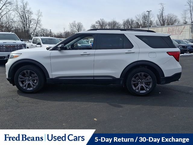 Certified 2023 Ford Explorer XLT w/ Equipment Group 202A image 3