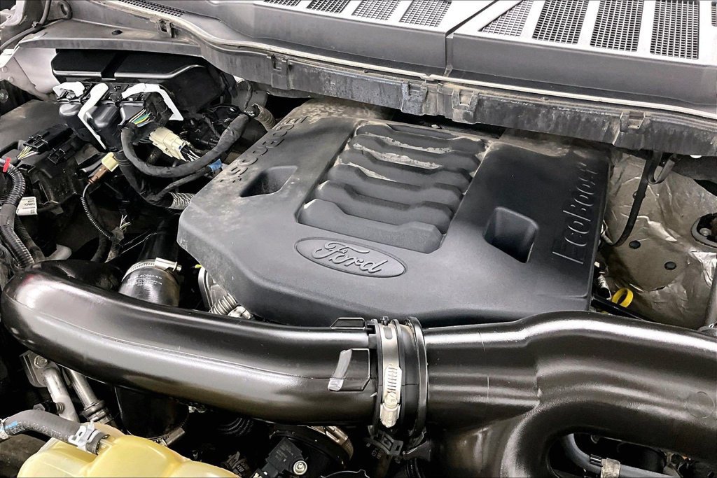 Certified 2022 Ford F150 Limited AWD/4WD image 35