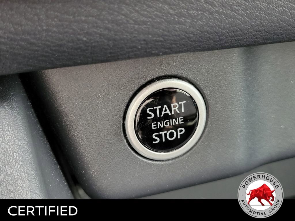 Used 2023 Nissan Rogue SV image 35