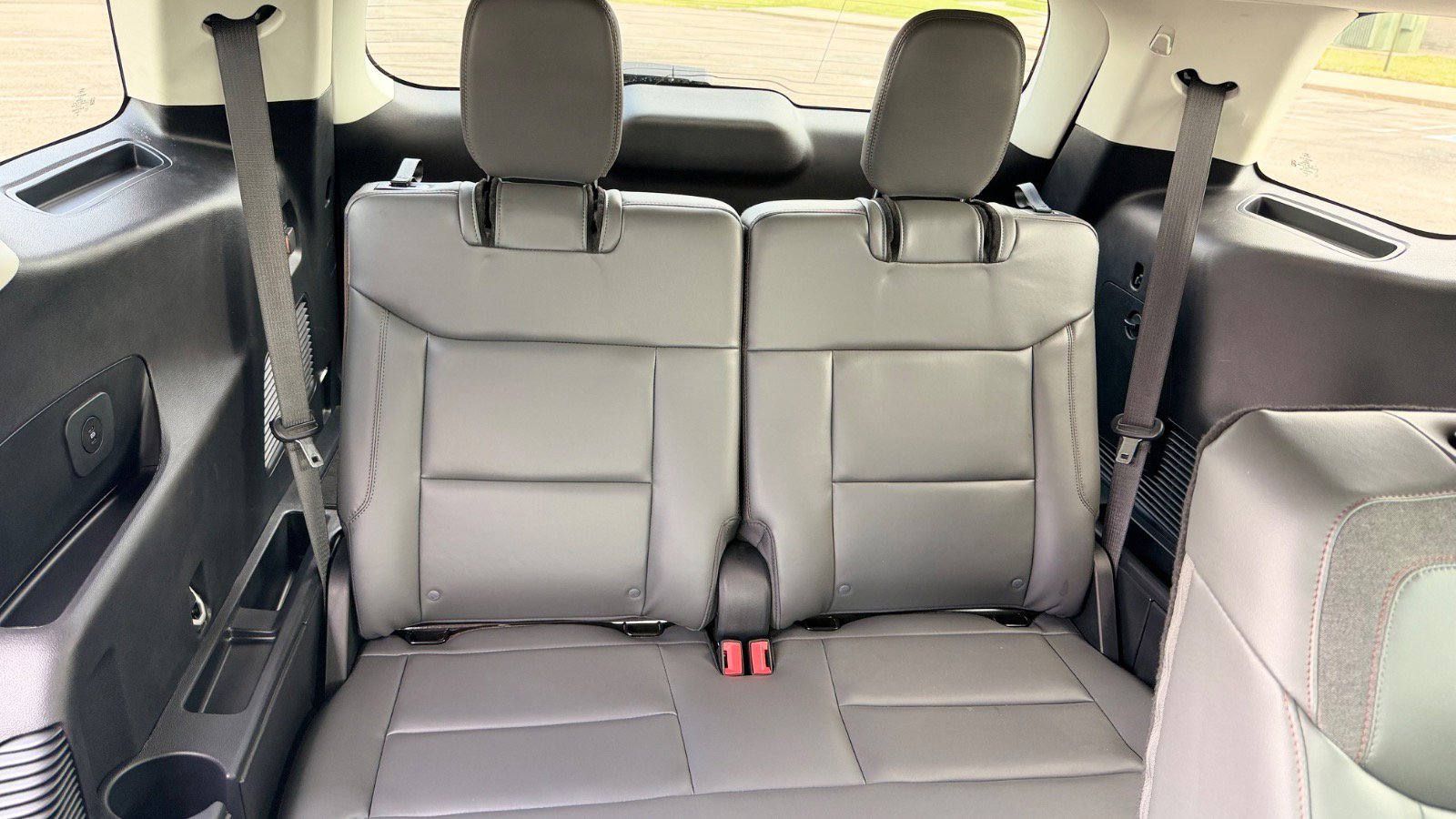 Certified 2025 Ford Explorer Active w/ Active Comfort Package AWD/4WD image 20
