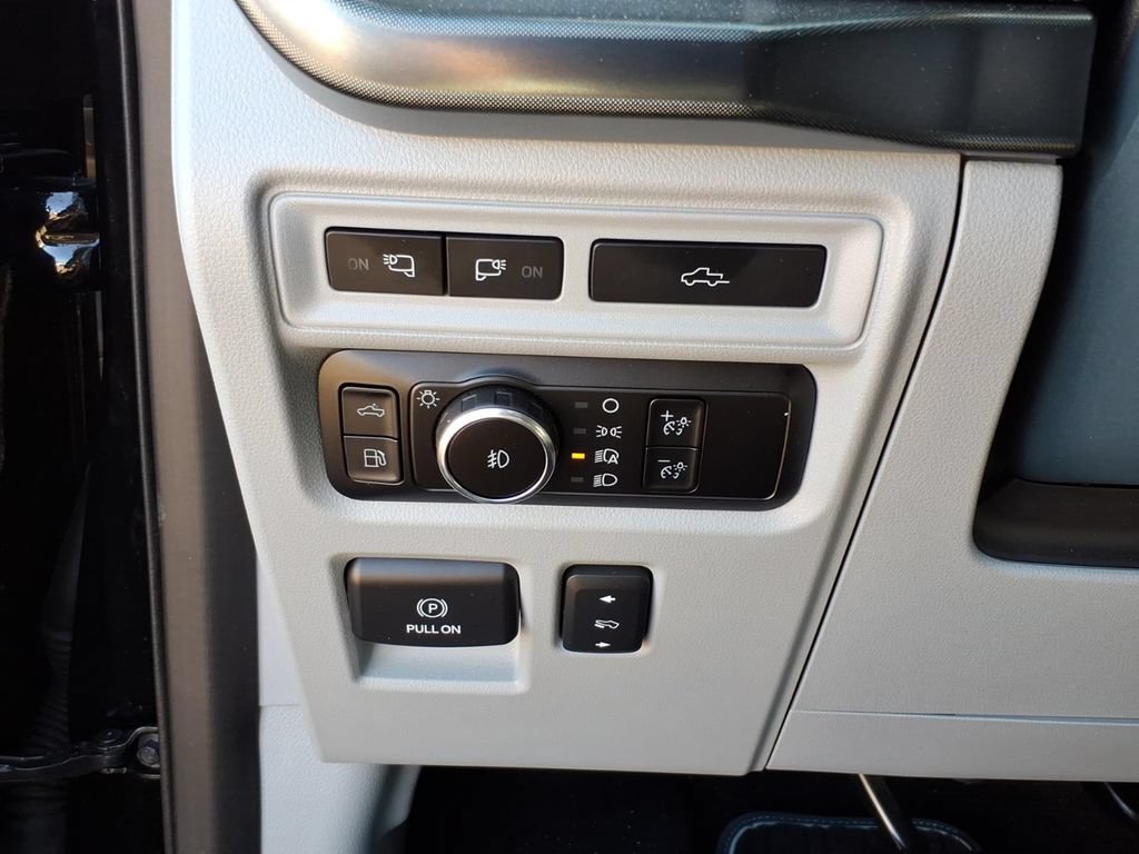 Certified 2023 Ford F150 Limited AWD/4WD image 14