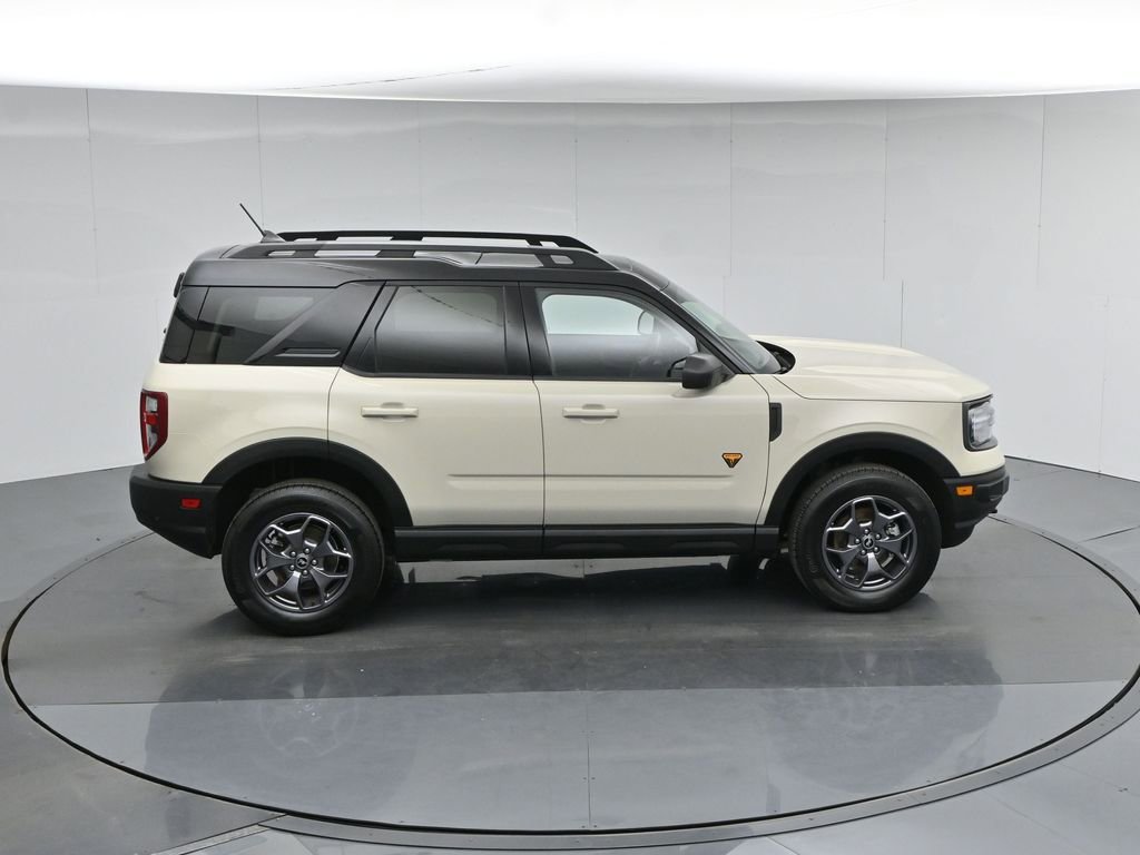 Certified 2024 Ford Bronco Sport Badlands w/ Premium Package AWD/4WD image 45