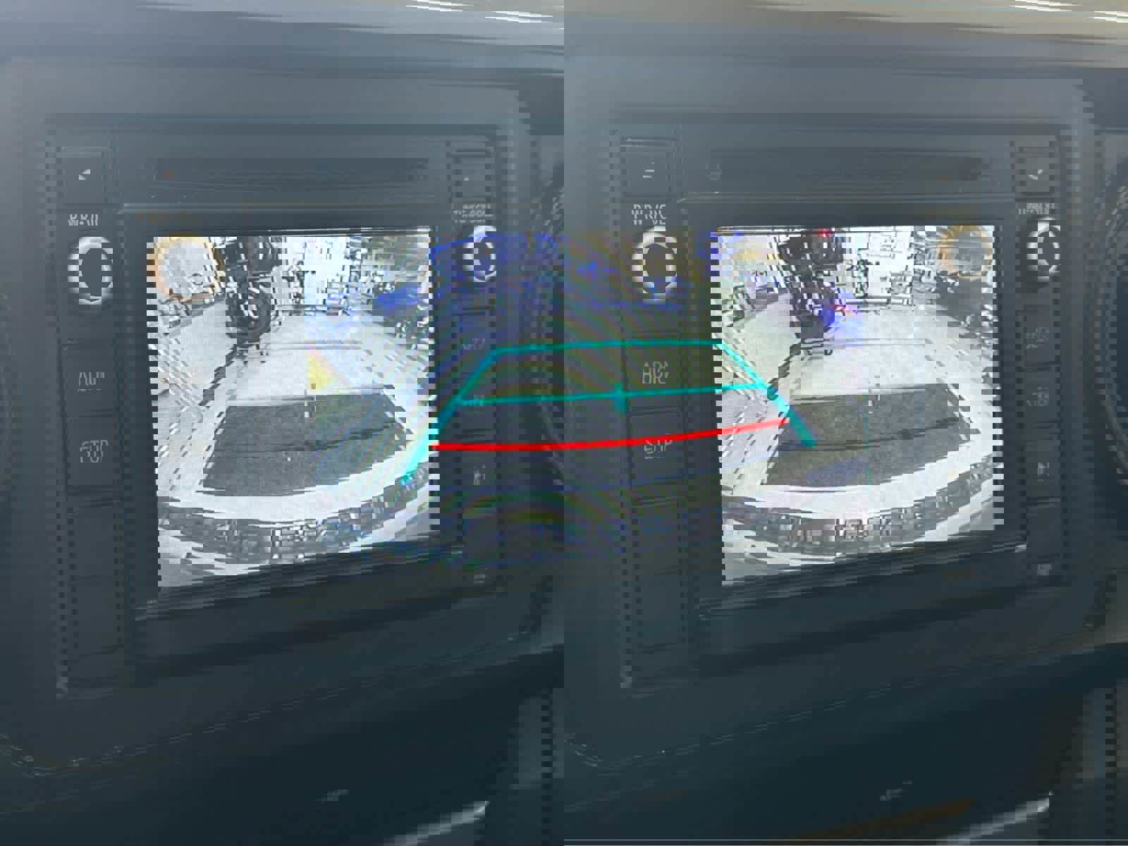 Used 2017 Toyota Tacoma SR w/ Tow Package image 23