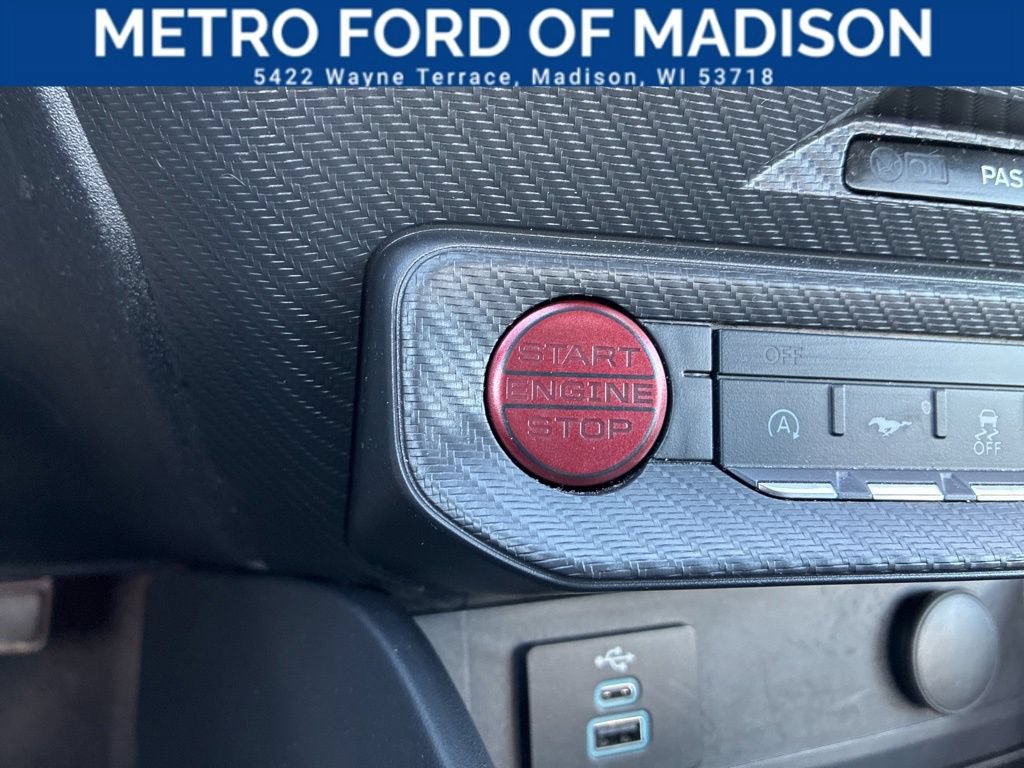 Certified 2025 Ford Mustang GT RWD image 30