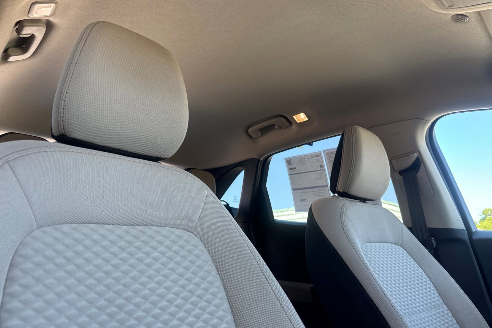 Certified 2020 Ford Escape SE FWD image 8