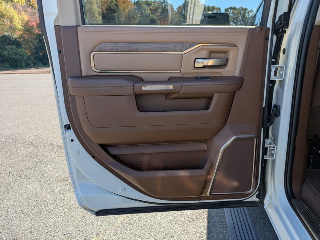 Used 2022 RAM 3500 Limited image 26