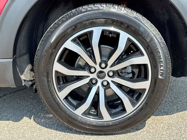 Certified 2025 Ford Explorer ST-Line AWD/4WD image 14
