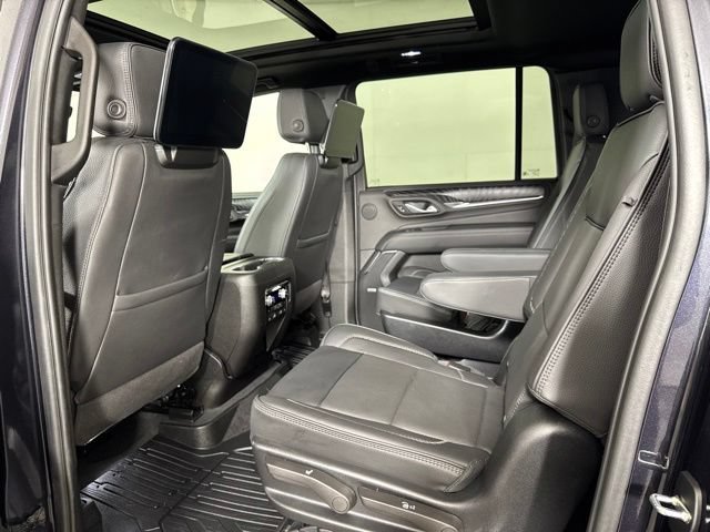 Used 2024 GMC Yukon XL Denali w/ Advanced Technology Package AWD/4WD image 11