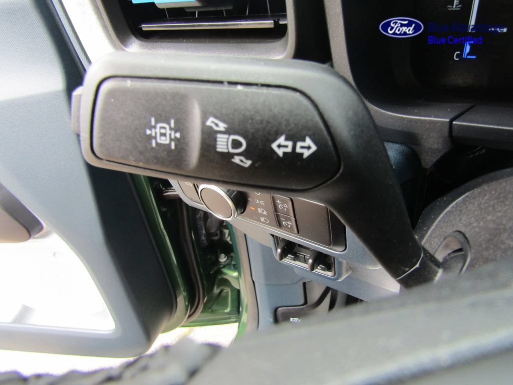 Certified 2025 Ford Maverick XLT w/ XLT Luxury Package AWD/4WD image 27