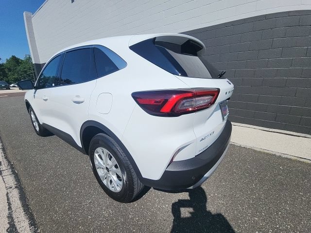 Certified 2024 Ford Escape Active w/ Tech Pack #1 AWD/4WD image 4