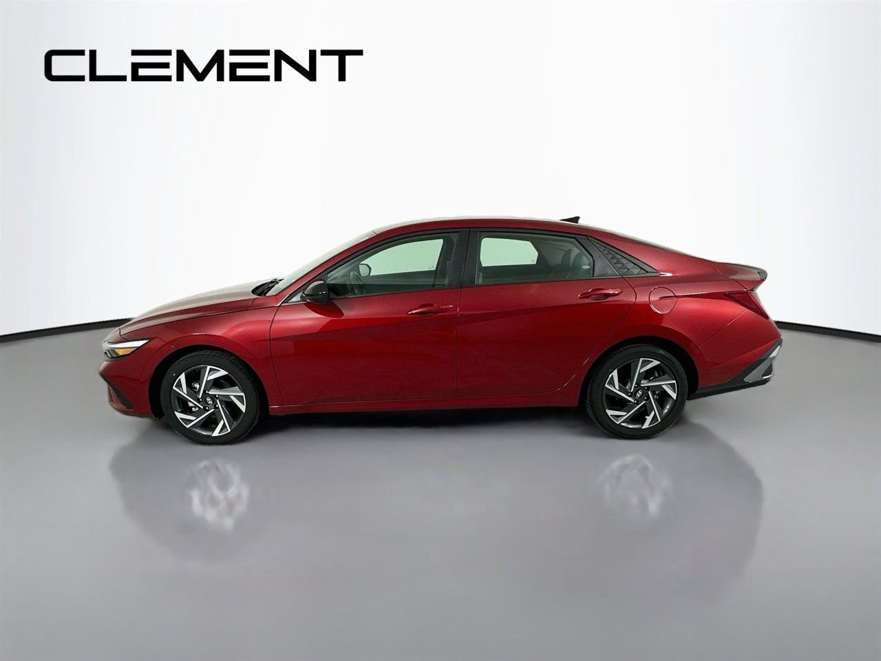 Used 2025 Hyundai Elantra SEL FWD image 6