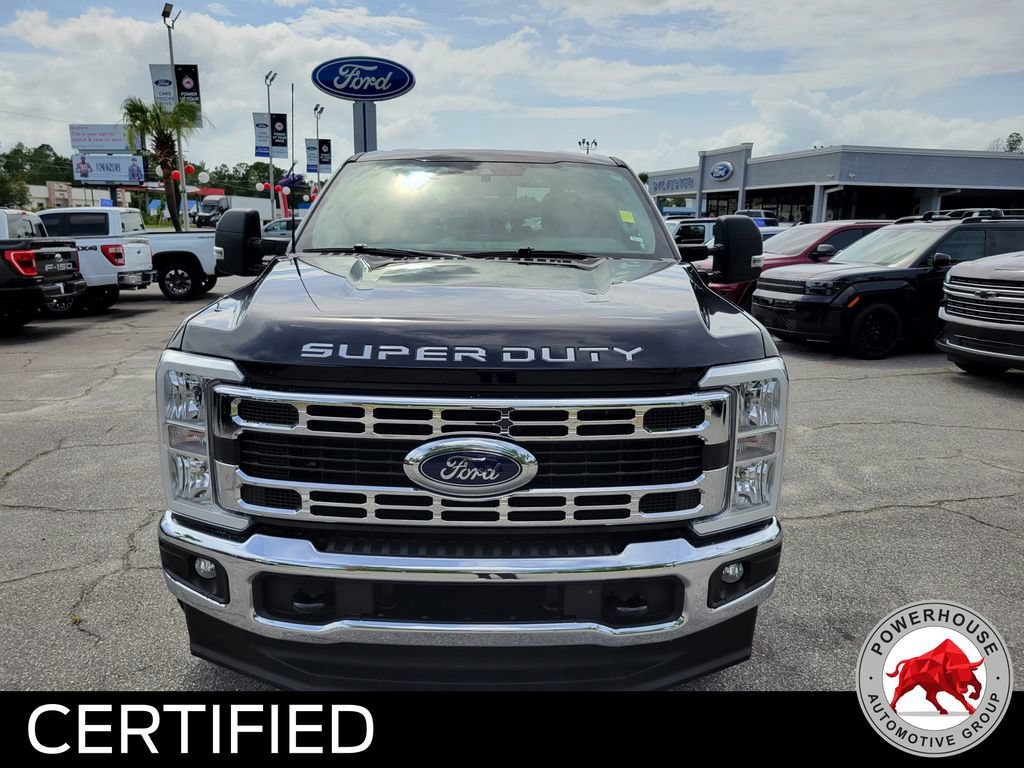 Certified 2025 Ford F250 XLT w/ FX4 Off-Road Package AWD/4WD image 9